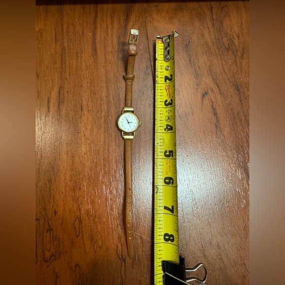 Classic Brown and Gold Watch - Picture 2 of 3